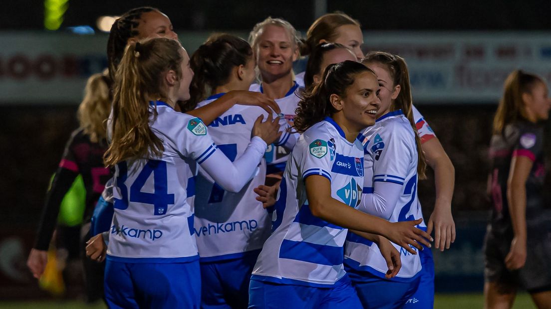 PEC Zwolle Vrouwen sluit 2021 af met thuiszege op Heerenveen RTV Oost PEC Zwolle Vrouwen sluit 2021 af met thuiszege op Heerenveen RTV Oost