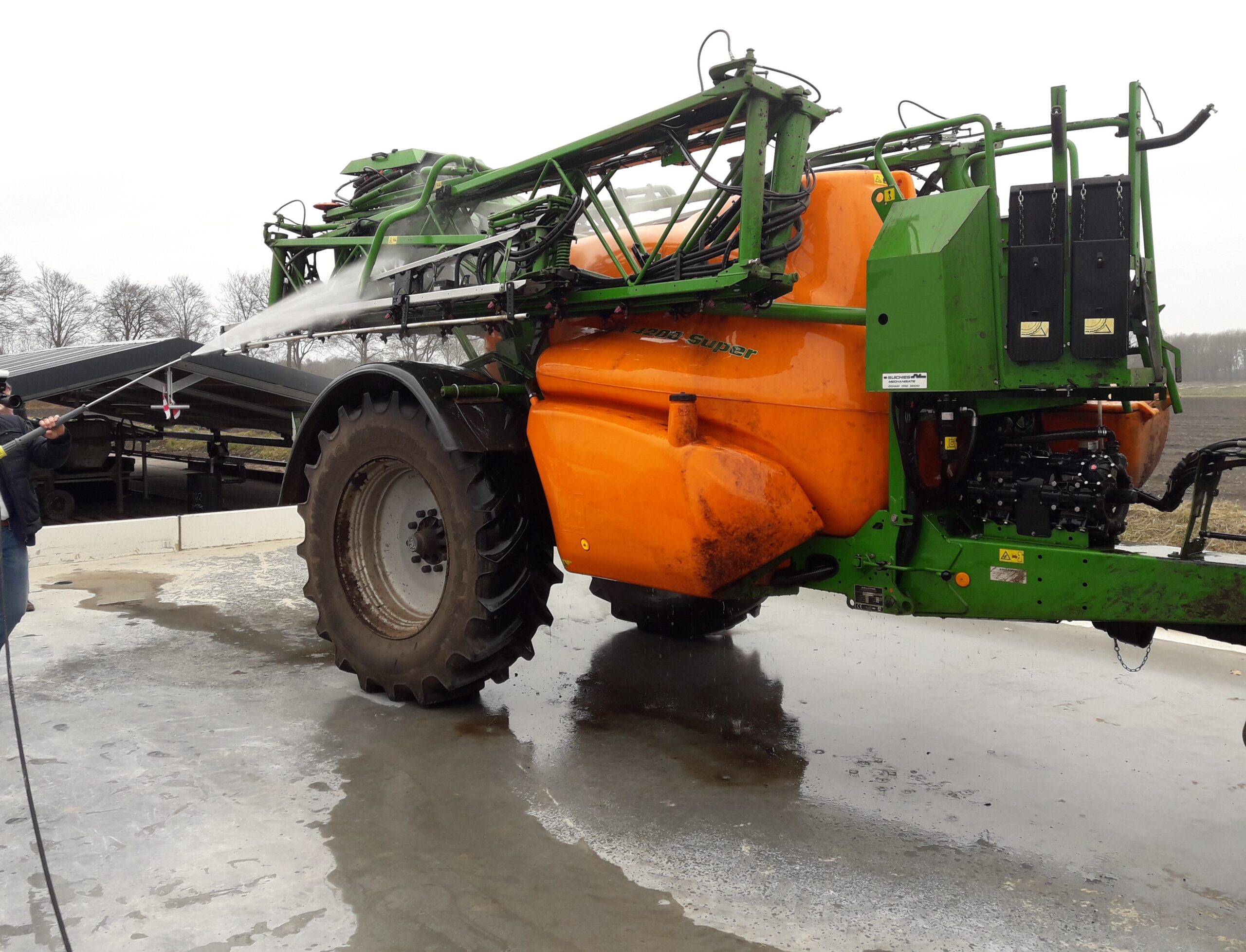 Provincie wil boeren financieel helpen om vervuiling van Zeeuws water tegen te gaan