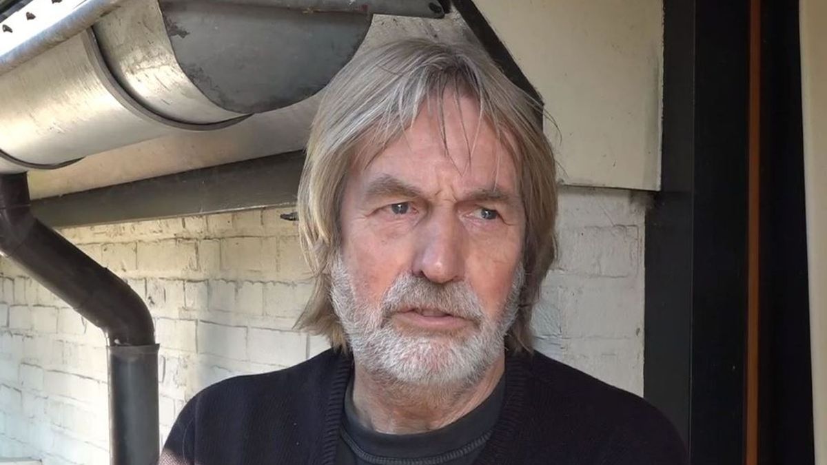 Auto crasht tegen woning: 'Ik zit er niet op te wachten dat er doden vallen'