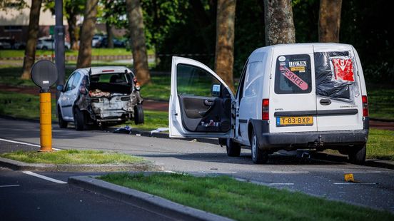 Kind meegesleurd met auto na aanrijding in Rotterdam-Zuid | Vrachtwagenchauffeur gearresteerd na botsing met fietser in Dordrech