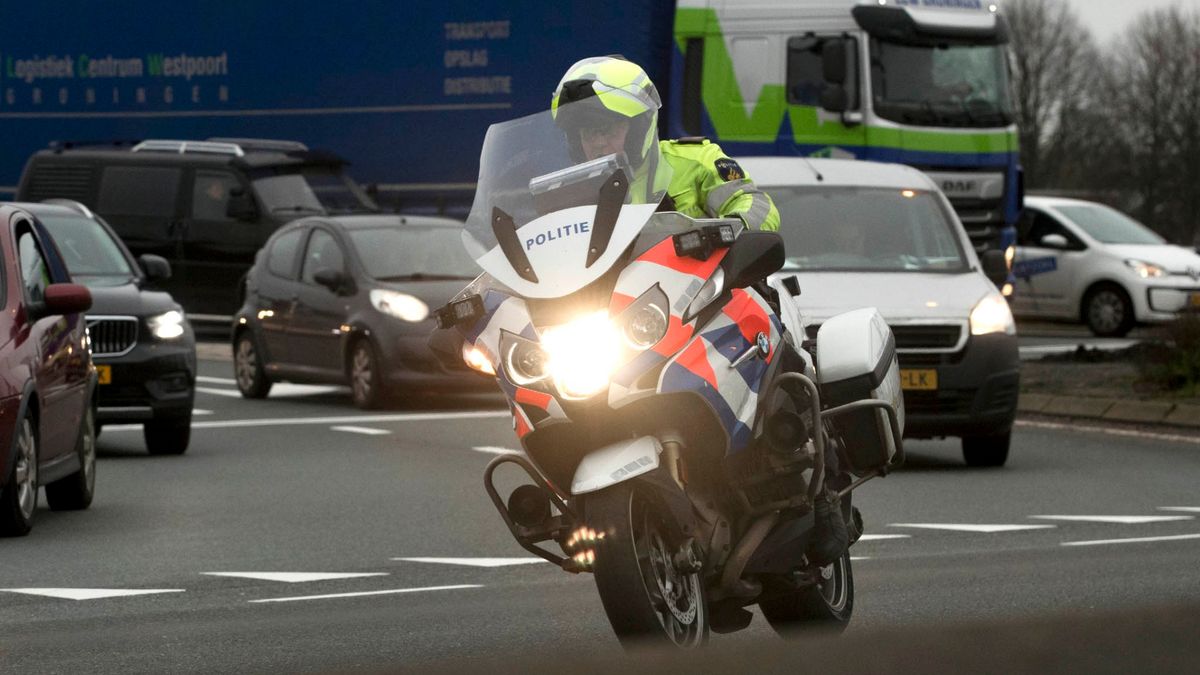 112-nieuws: Hardrijder bij Leek moet rijbewijs inleveren