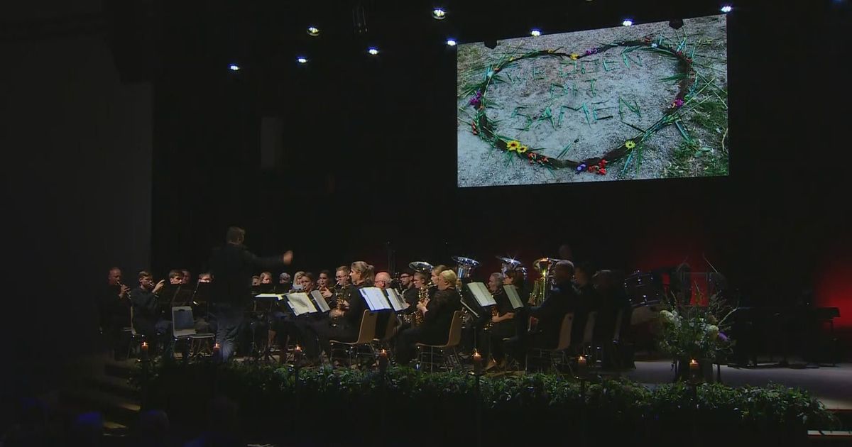 Emotionele herdenkingsbijeenkomst vrachtwagendrama: 'Die dag zal voor