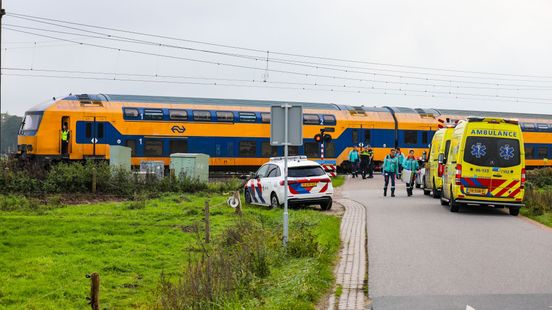 Aanrijding op spoor • bedrijfsautos gestolen. Aanrijding op spoor • bedrijfsautos gestolen.