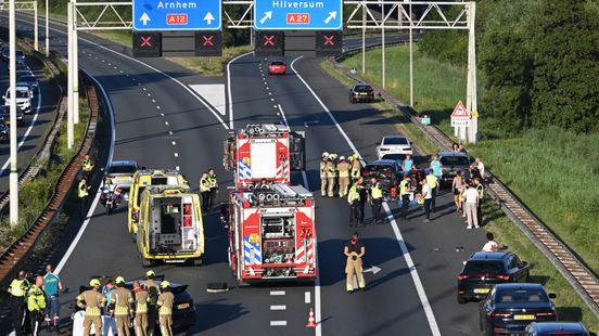 Veel hulpdiensten bij ongeluk op A12, weg afgesloten voor onderzoek Home
