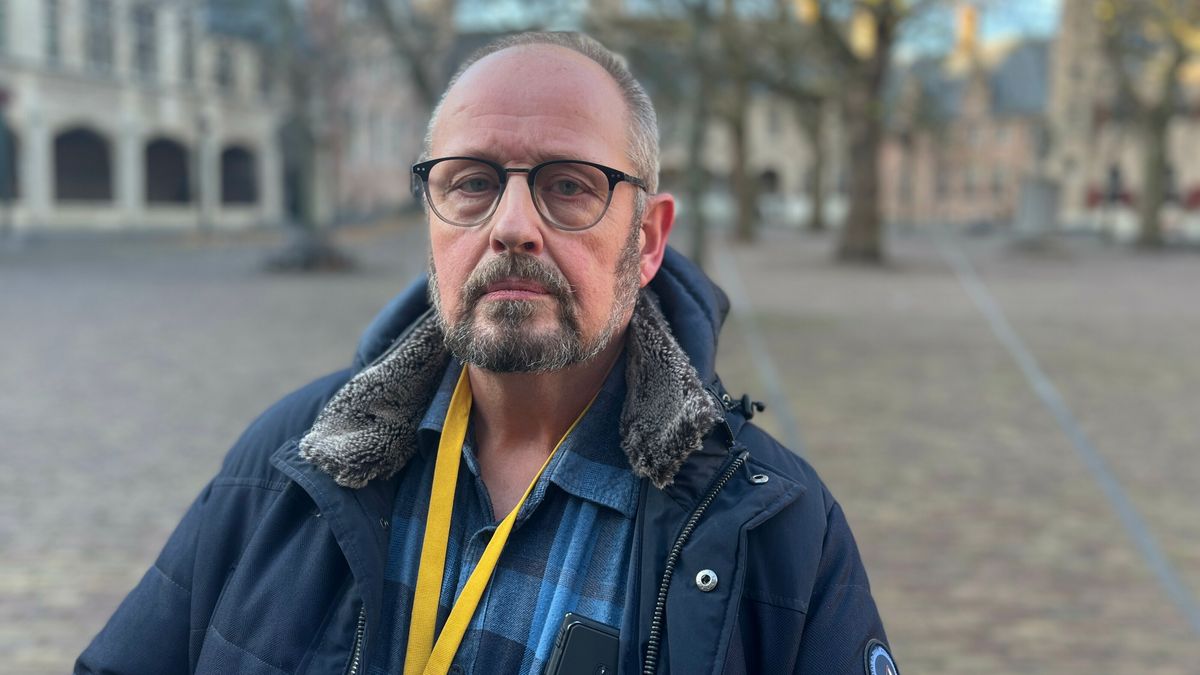 Geen toilet, geen eten en geen douche; vrachtwagenchauffeurs zijn het zat en strijden voor betere ru