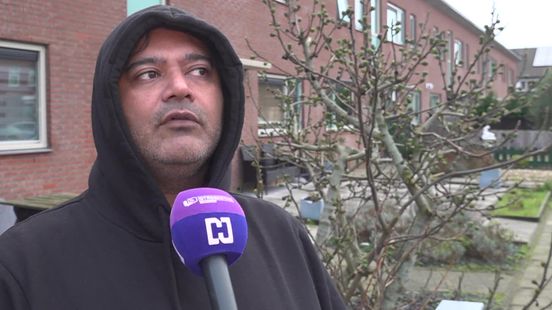 Ricardo zag hoe een tweetal werd gearresteerd in Heerhugowaard