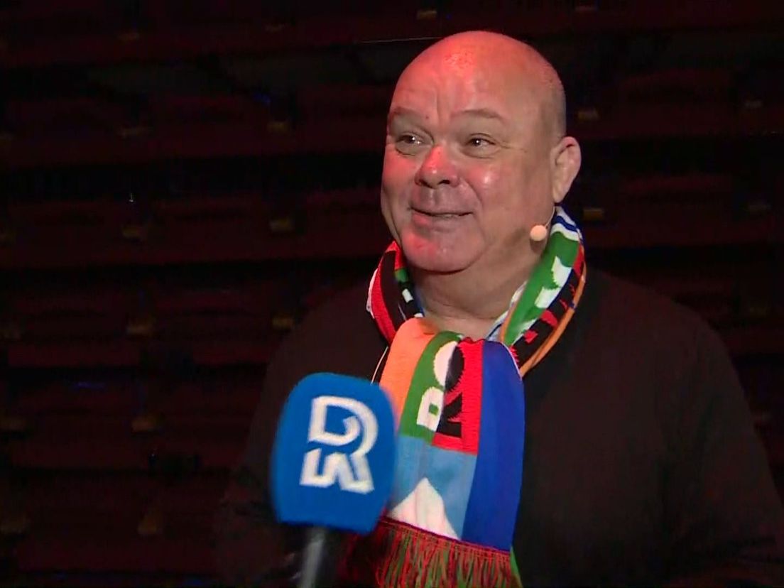 Paul de Leeuw is gastheer bij de eerste online Eurovision Fanzone ooit in Rotterdam: 'Heel erg spannend'