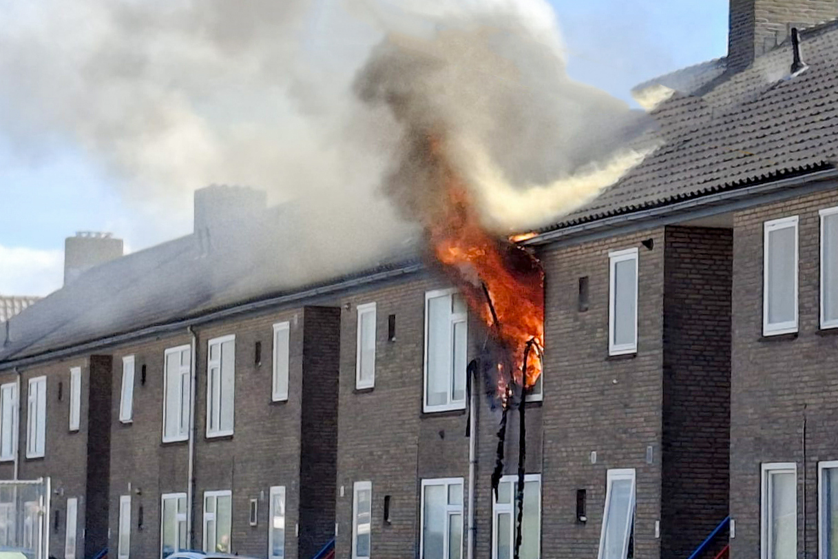 Uitslaande brand in bovenwoning Vlissingen: bewoners veilig