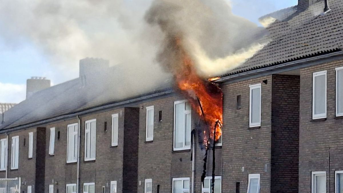 Uitslaande brand in bovenwoning Vlissingen: bewoners veilig