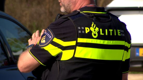 Politiecontrole vanuit touringcar levert boetes op voor appende bestuurders