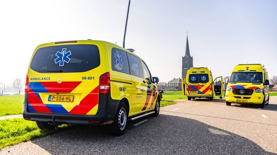 Motorrijder (36) overleden na botsing tijdens toertocht