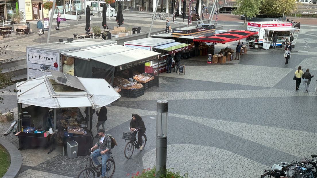 De biologische markt op het Eemplein