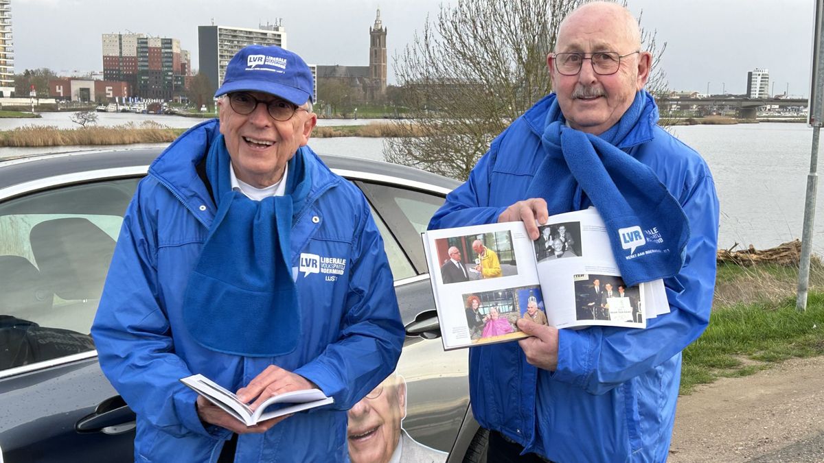 Zolang de rikketik het doet, gaan Dré en Jos door in de Roermondse politiek