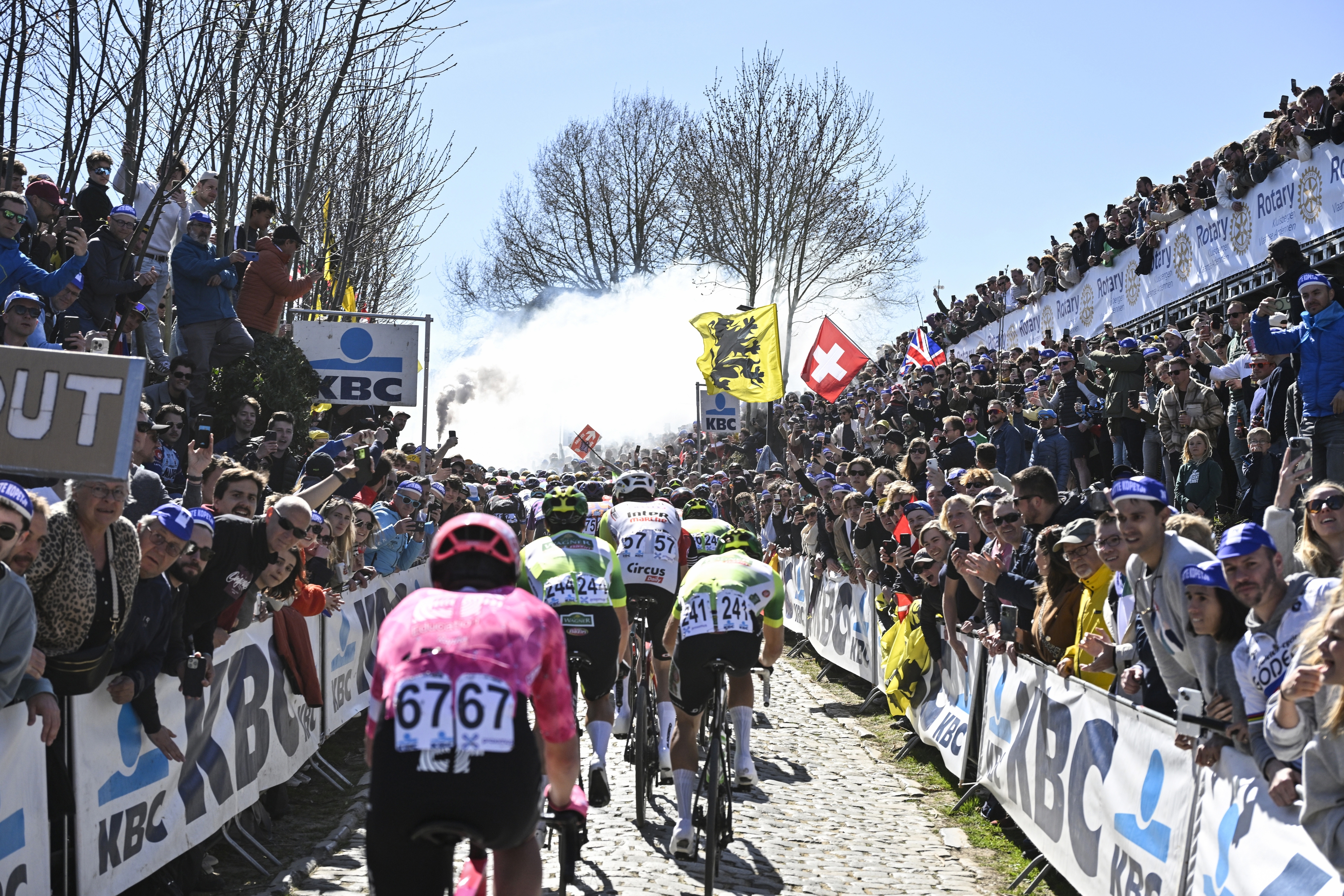Manmachtich komt it publyk nei de Ronde van Vlaanderen, sa as foarich jier