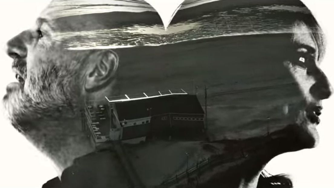 Screenshot uit de videoclip Zoutelande van BLØF en Geike Arnaert