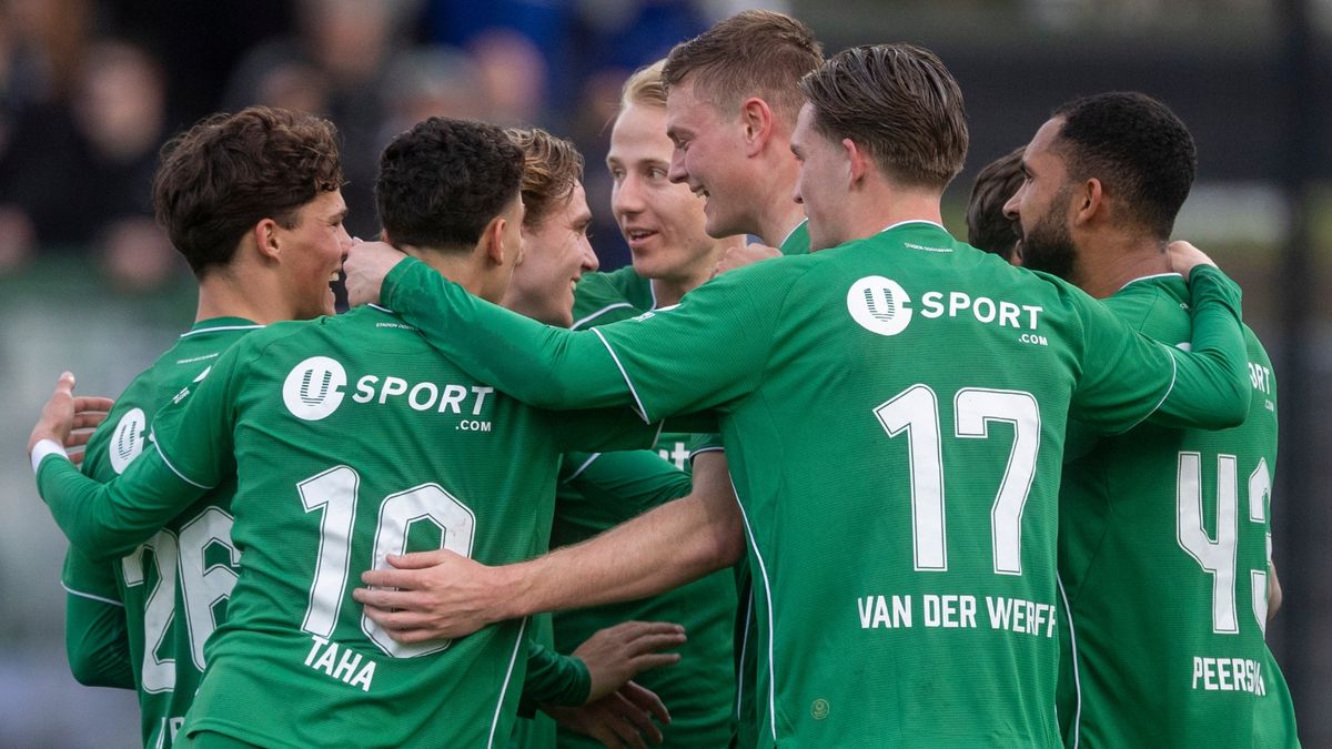 FC Groningen bij rust op voorsprong door Janse