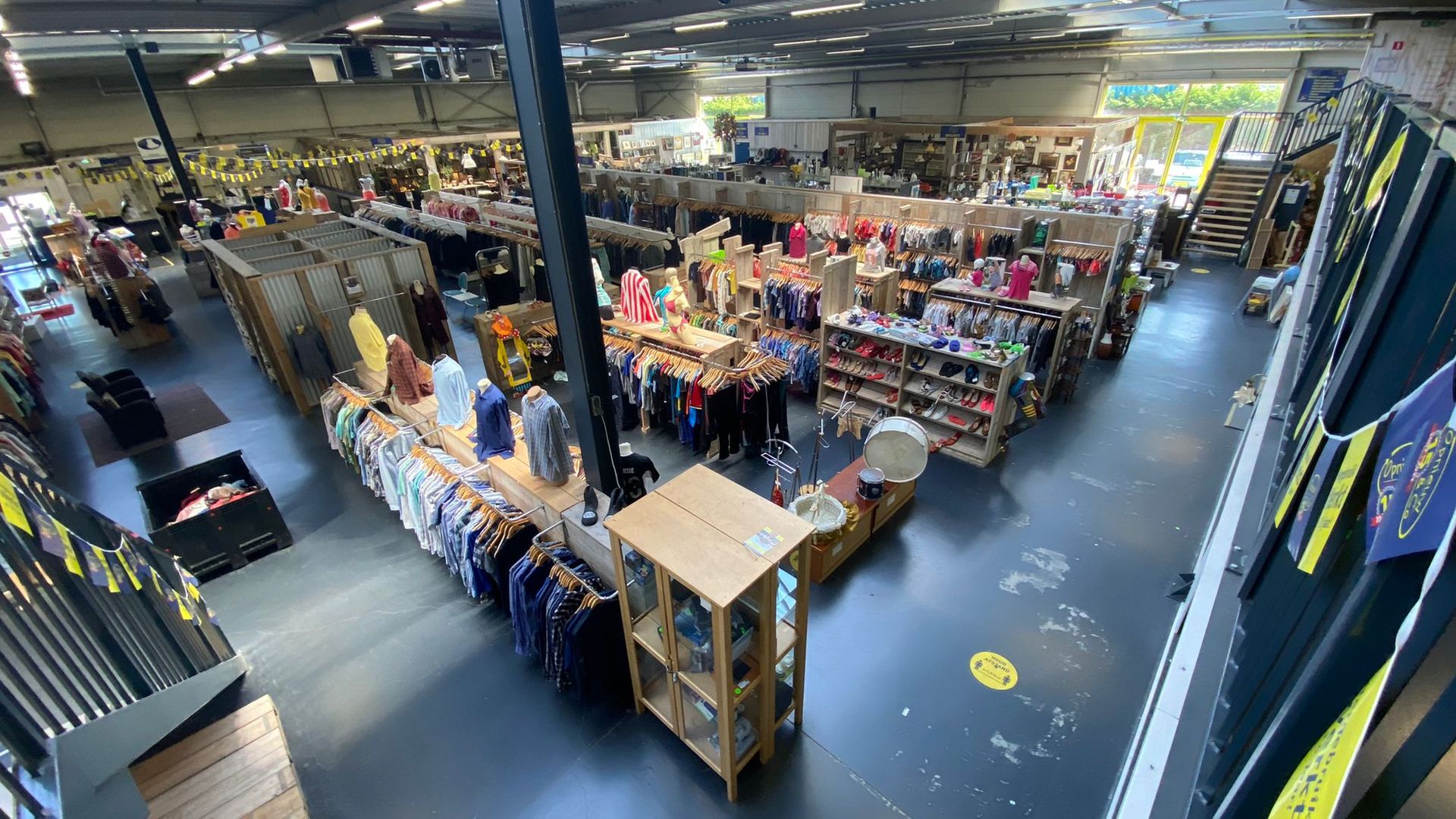 Opnieuw & Co viert feest: 15 jaar kringloop in Dordrecht en de regio