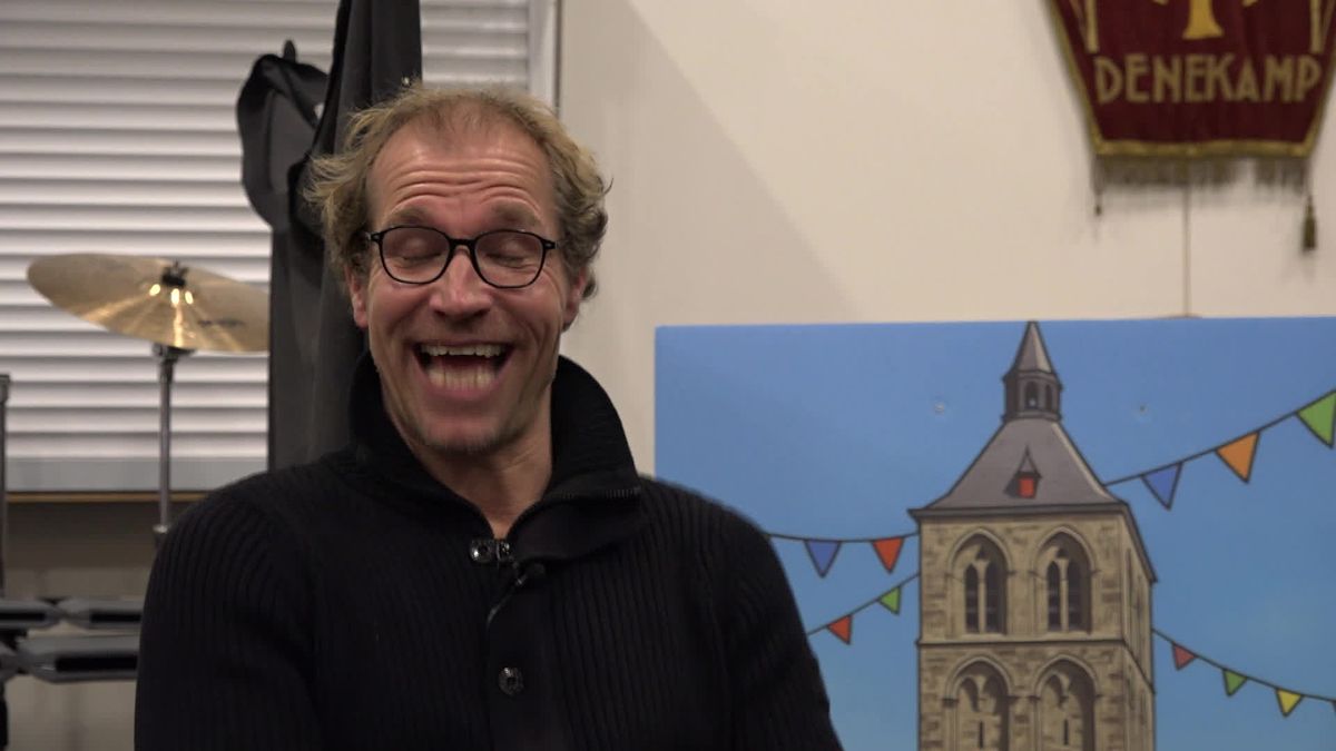 Toetkapel ’t Is Greun uit Denekamp lanceert winnende Twentse carnavalskraker
