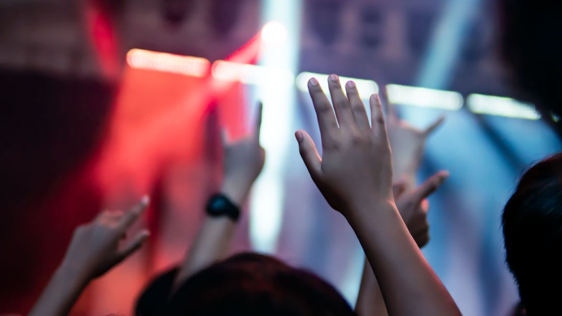Discotheken en clubs weer dicht; "Waardeloos"