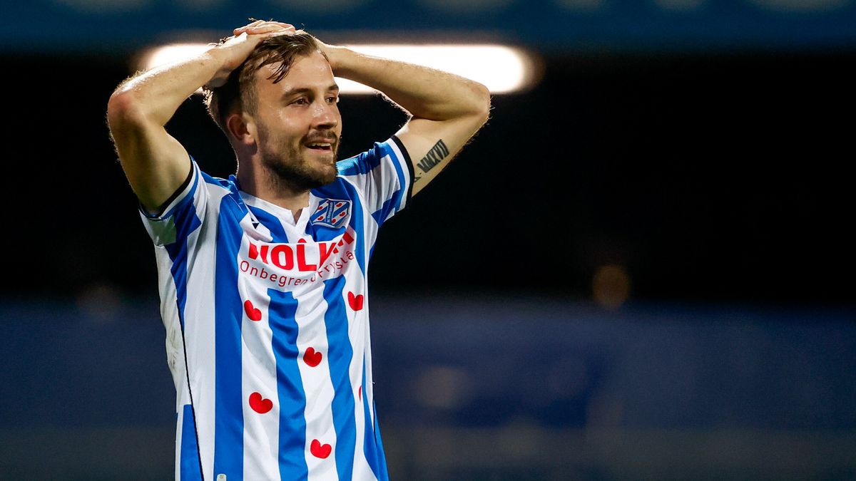 Heerenveenspeler Dylan Vente voorlopig niet in actie vanwege 'paspoortgate'