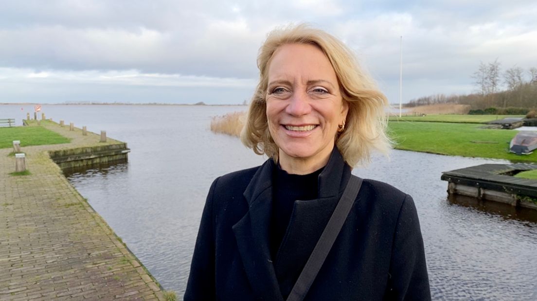 Barbara van Beukering, haadredakteur fan it Dorpsblad Langweer