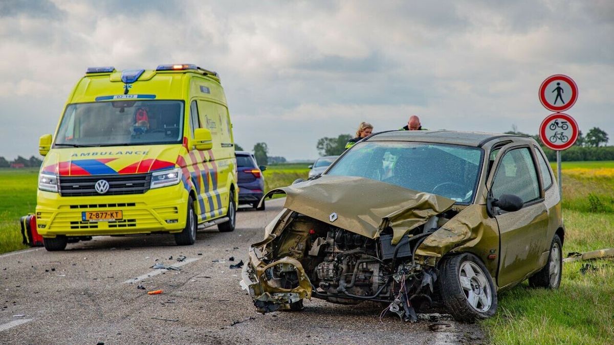 Flinke schade na frontale botsing bij Burdaard