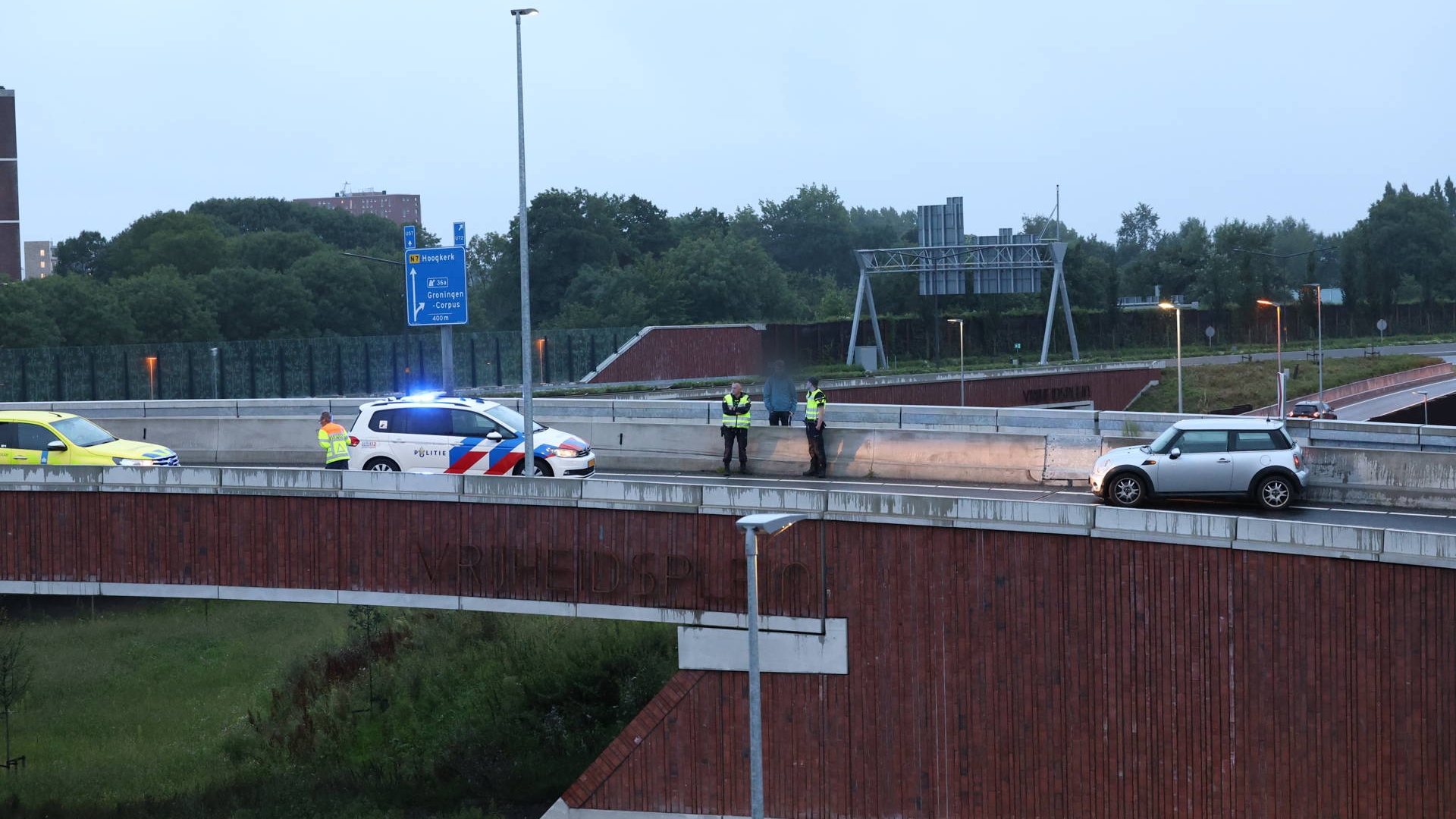 112-nieuws zaterdag 2 augustus: Auto vliegt uit 'Mariokartbocht' • Aanrijdingen in Stad en Winschoten