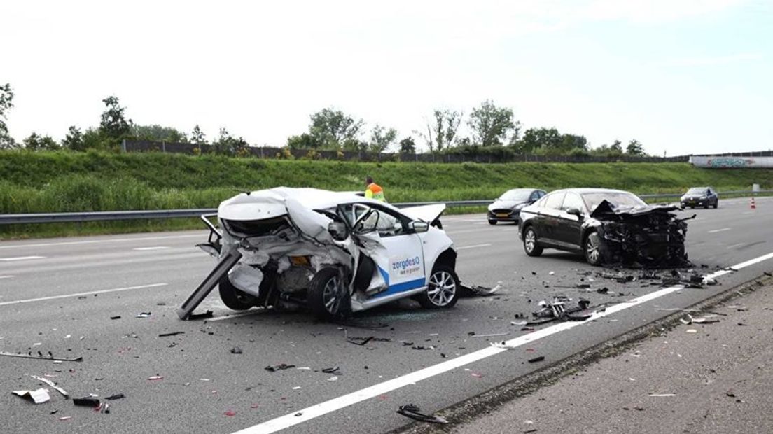 De plek van het ongeval op de A2 bij Beesd.