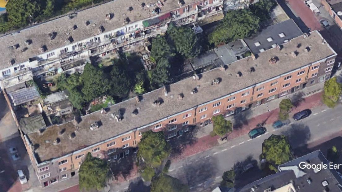Getroffen huizen brand Wouwermanstraat Den Haag