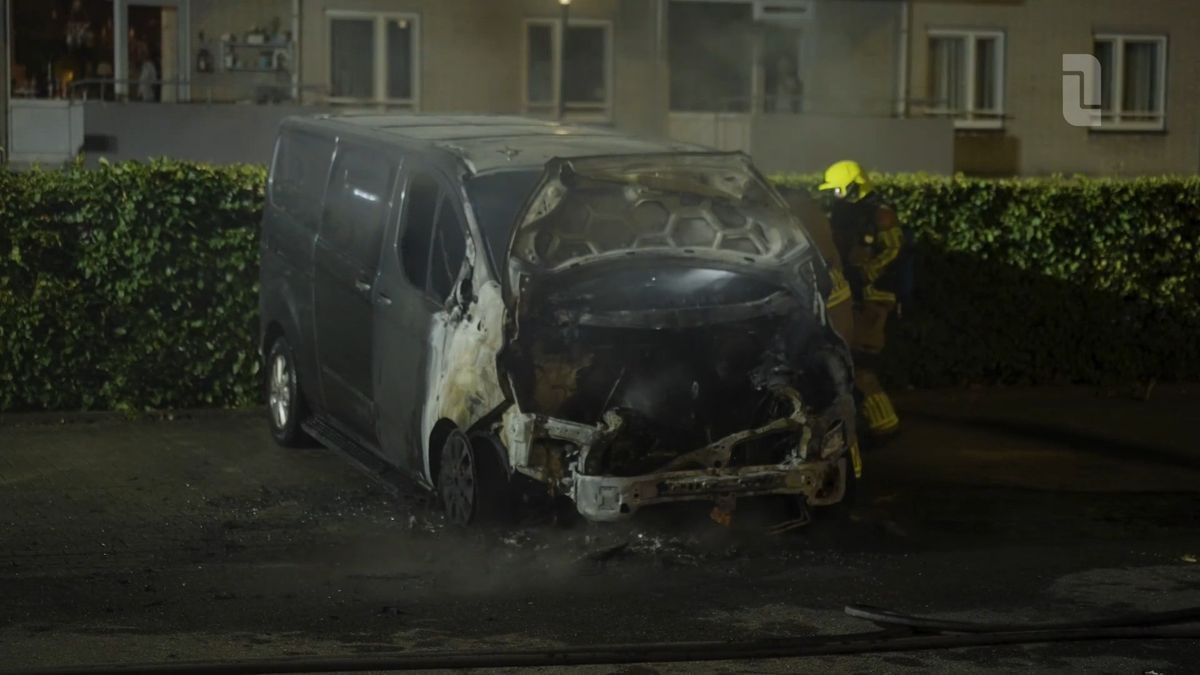 Weer autobrand op parkeerplaats in Valkenburg: oorzaak onbekend