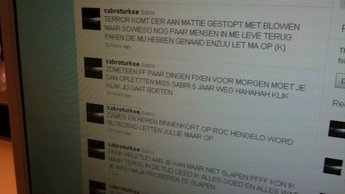 Schrijver dreigtweet zit nog vast