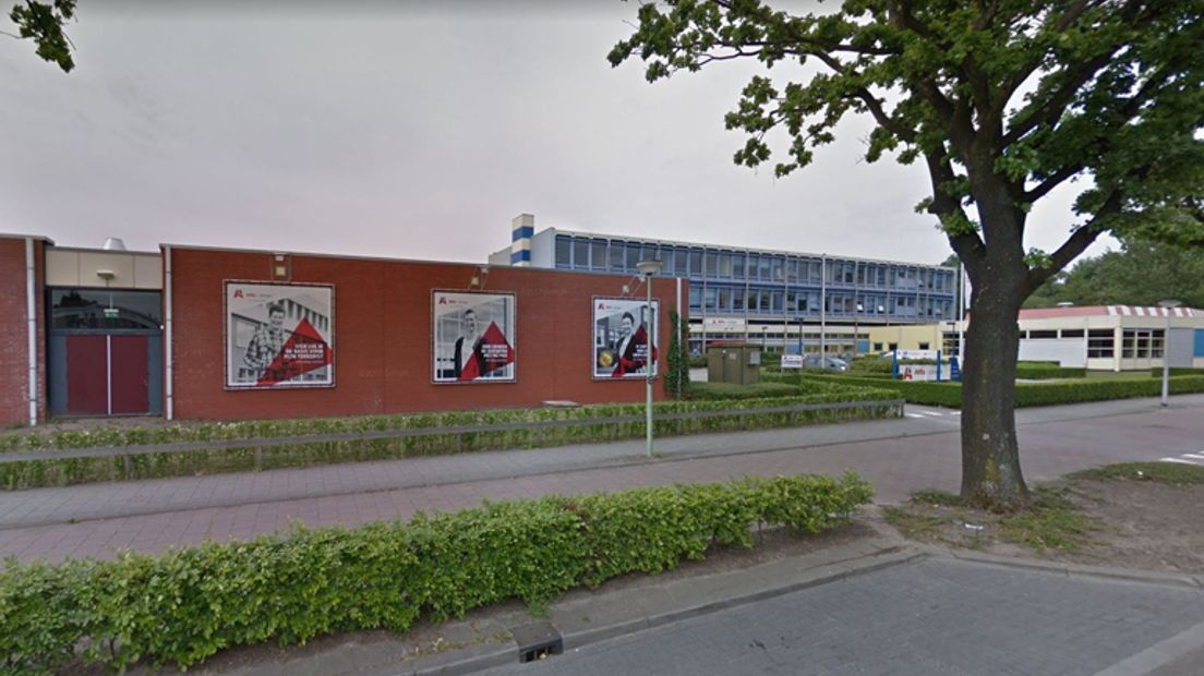 Het Alfa College aan de Voltastraat in Hoogeveen (Rechten: Google Maps)