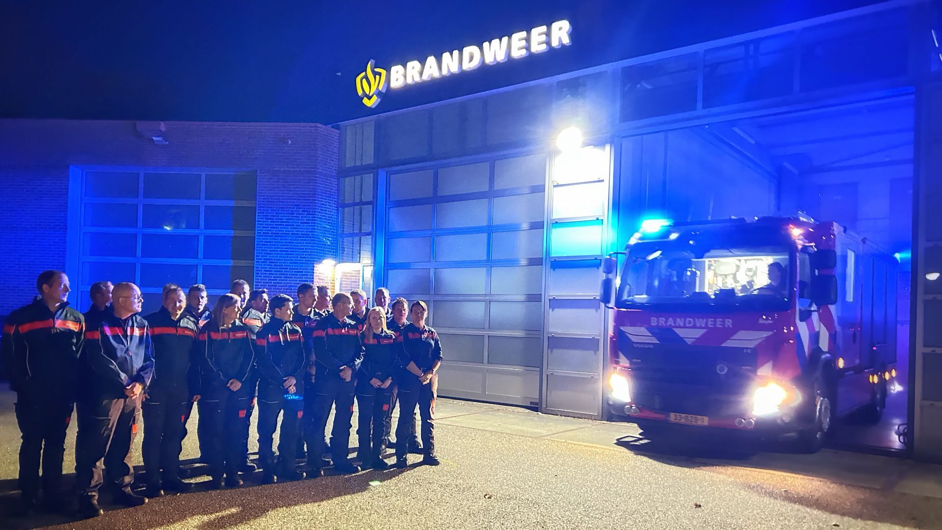 De ingebruikname van de nieuwe brandweerauto post Aalten