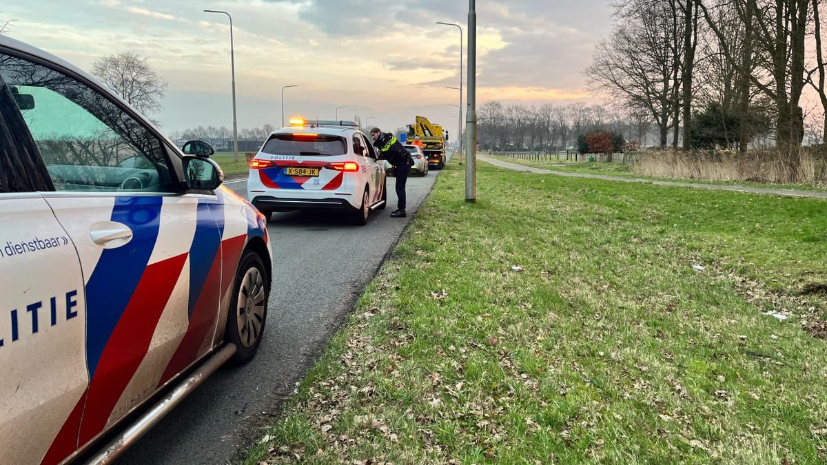 Politie grijpt autobestuurder in de kraag die van alles op zijn kerfstok heeft
