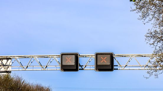 Rijkswaterstaat sluit A28 bij Nijkerk af: 'Veiligheidsmaatregel'