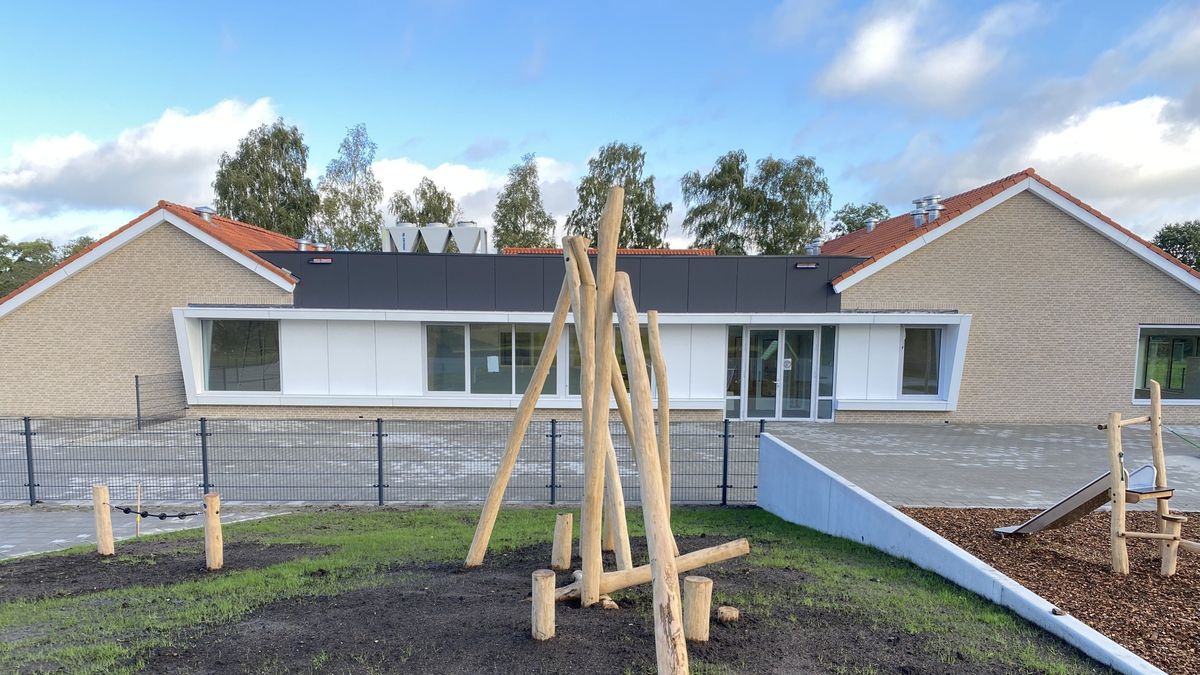 Duurzaam schoolgebouw De Twirrewyn in Donkerbroek klaar