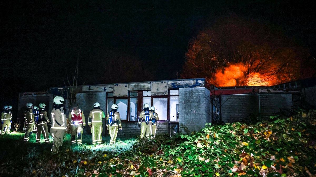 Tweede brand in korte tijd in leegstaand pand Oosterhesselen