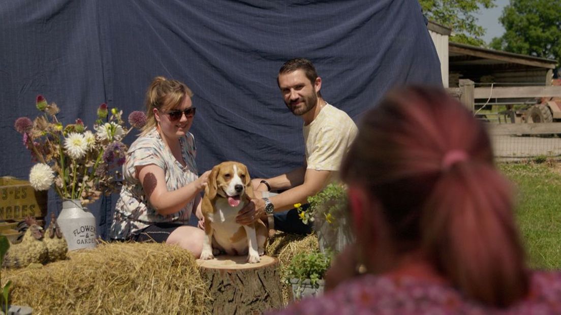 Op de foto met de Beagle