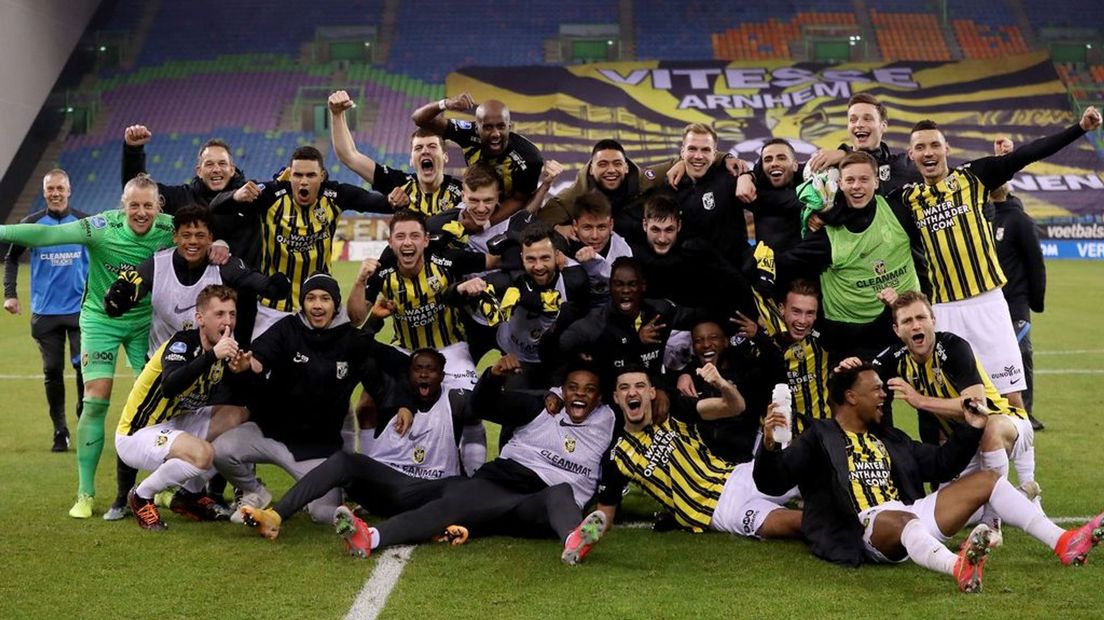 Selectie van Vitesse na winst in de halve finale .