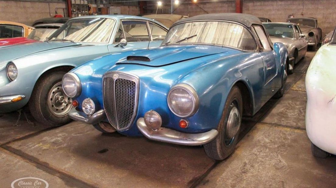 De Lancia Aurelia B24 Spider America van de veiling.