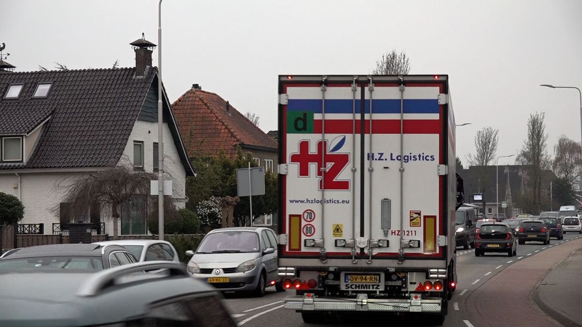 'Vrachtwagens verboden in centrum Huissen, tenzij je betaalt'