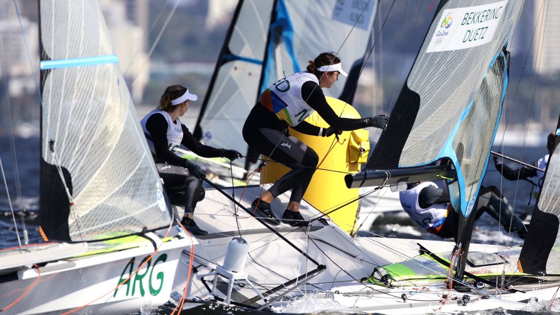Annemiek Bekkering en Annette Duetz op de Olympische Spelen.