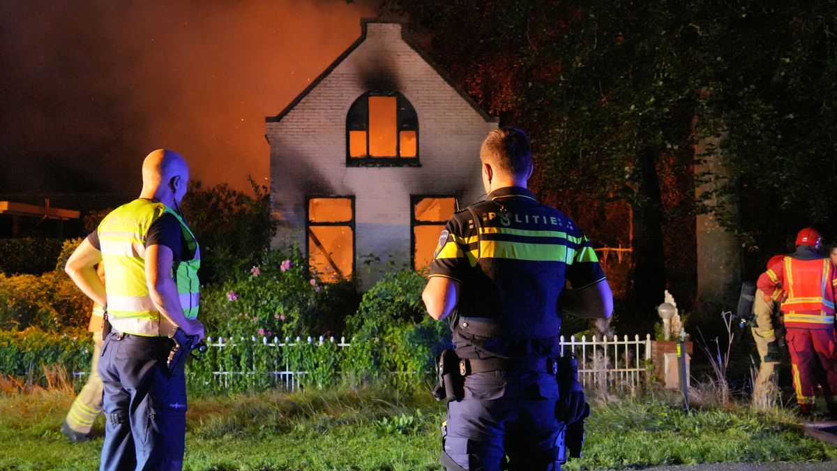 Woning brandt uit in Gasselternijveenschemond