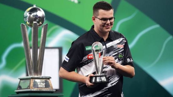 Van Veen hoeft geen huldiging: 'Maar als FC Den Bosch belt, ga ik wel hoor'