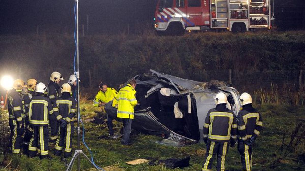 Dode bij ongeval op A73 in Belfeld