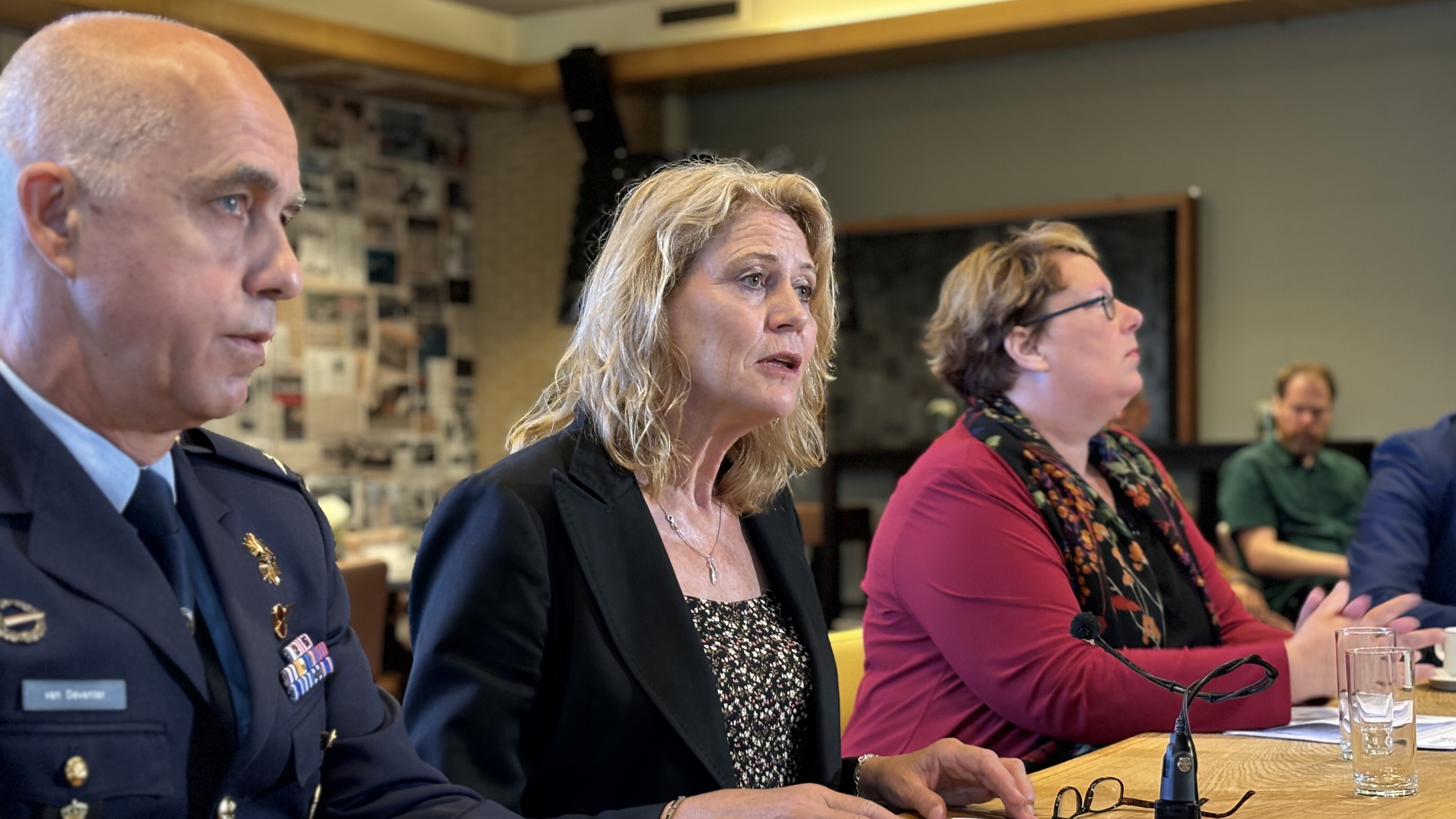 Juridische procedure tegen vliegbasis vanwege vervuiling Jelsumer Feart