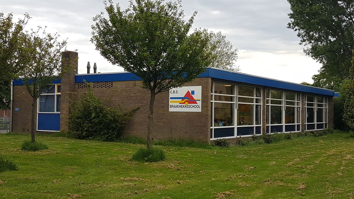 Lefier is van plan om school De Braakhekke in Emmer-Compascuum te kopen