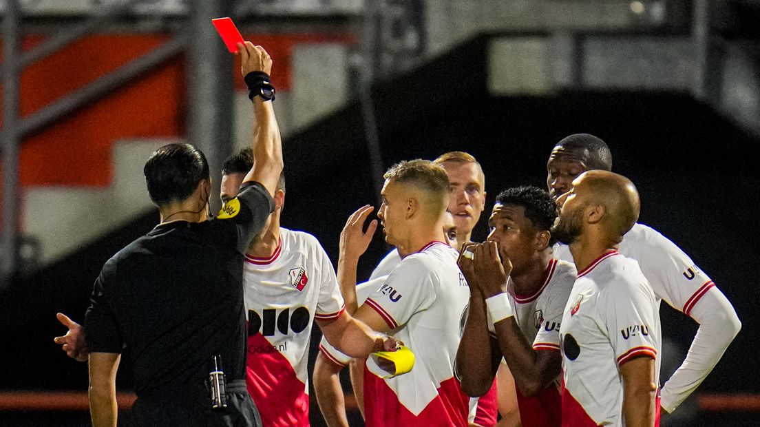 Viergever kreeg rood tegen FC Volendam