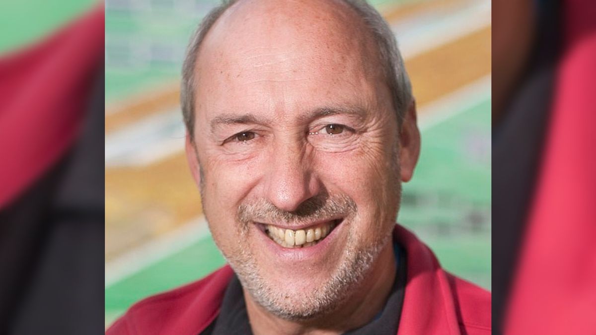 Koninklijke onderscheiding voor zonnecel-pionier uit Oostwold: 'Hij is onvermoeibaar'