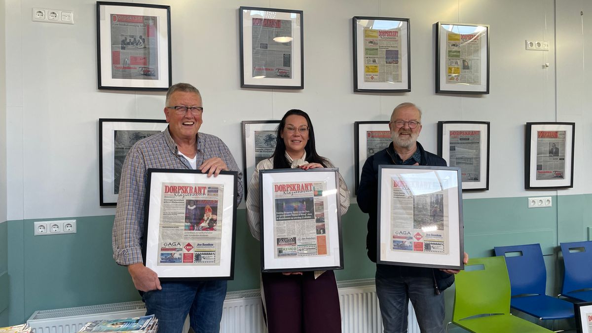 Voorpagina's Dorpskrant Klazienaveen te zien in expositie: 'Eerbetoon aan mijn moeder'